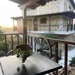 Mountain View Synikia Mesi Trikalon