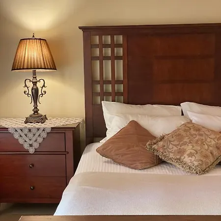 Mountain View Hotel