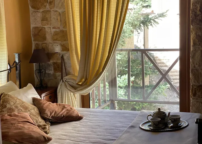 Mountain View Synikia Mesi Trikalon